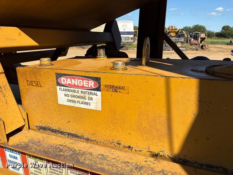 image for item DO1248 Construction Equipment Company Screen-It screening plant