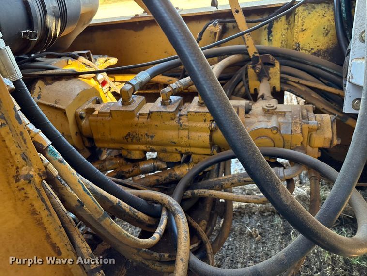 image for item DO1248 Construction Equipment Company Screen-It screening plant