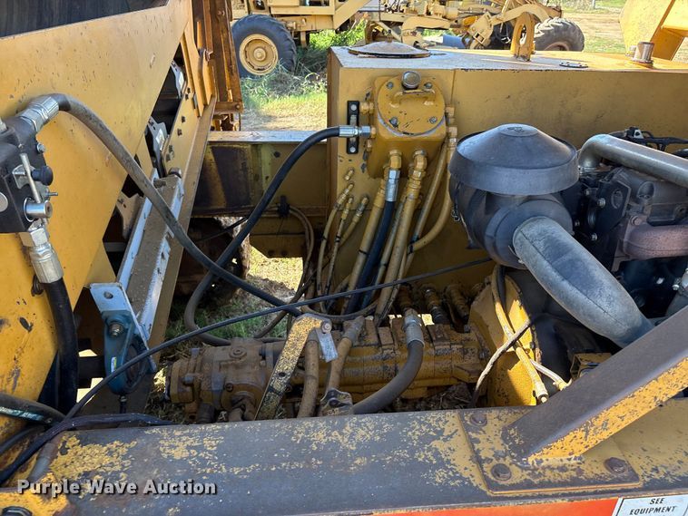 image for item DO1248 Construction Equipment Company Screen-It screening plant