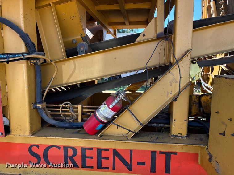 image for item DO1248 Construction Equipment Company Screen-It screening plant