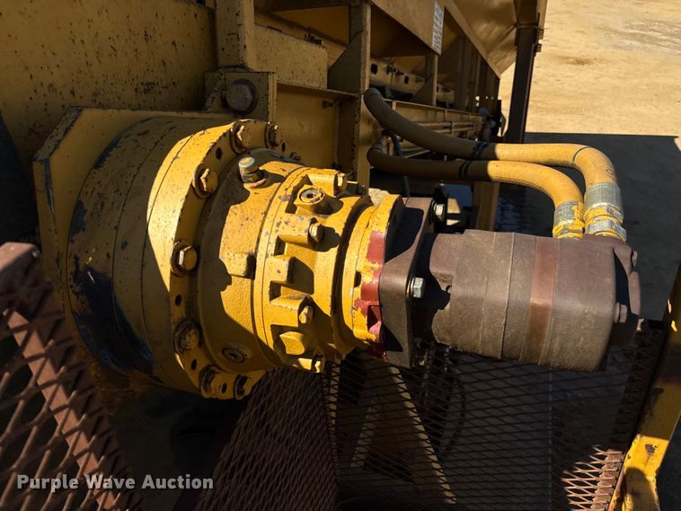 image for item DO1248 Construction Equipment Company Screen-It screening plant