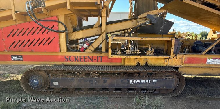 image for item DO1248 Construction Equipment Company Screen-It screening plant