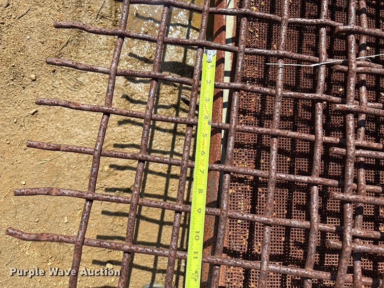 image for item DO1248 Construction Equipment Company Screen-It screening plant