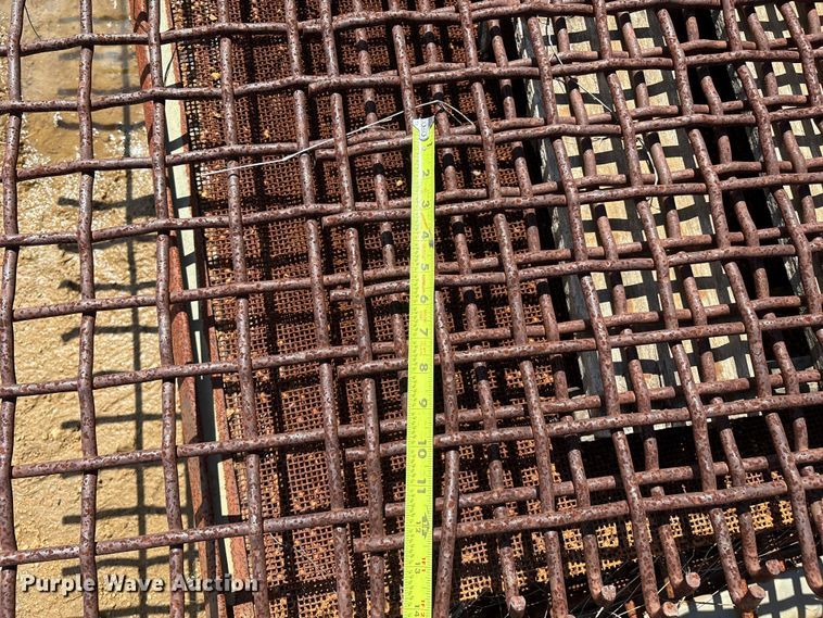 image for item DO1248 Construction Equipment Company Screen-It screening plant