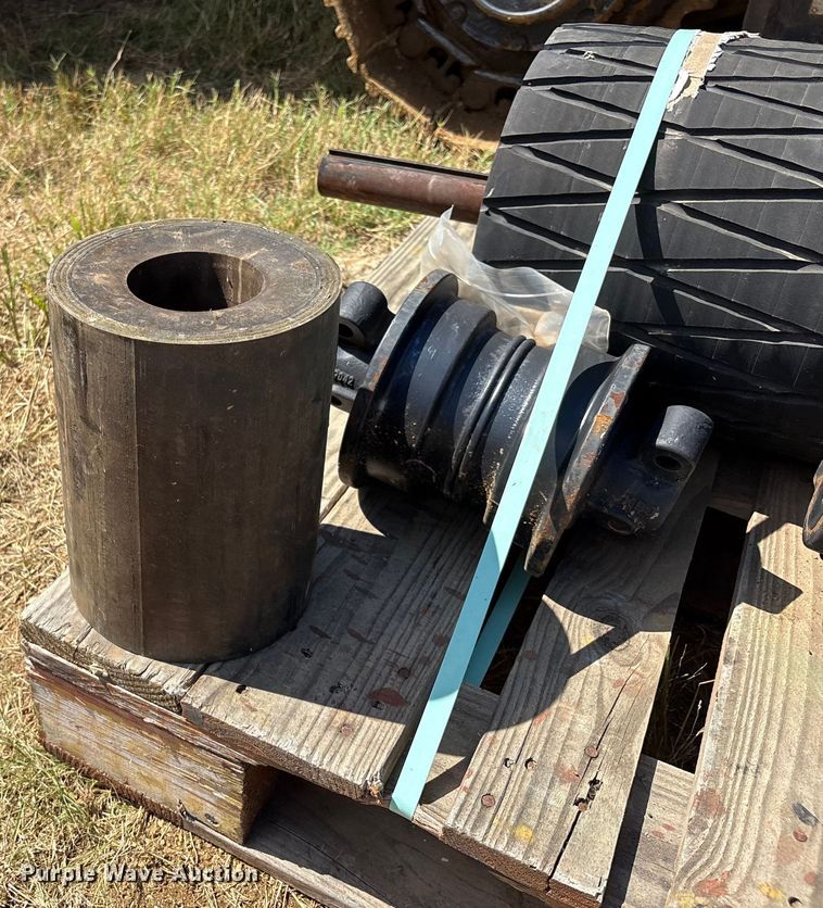 image for item DO1248 Construction Equipment Company Screen-It screening plant