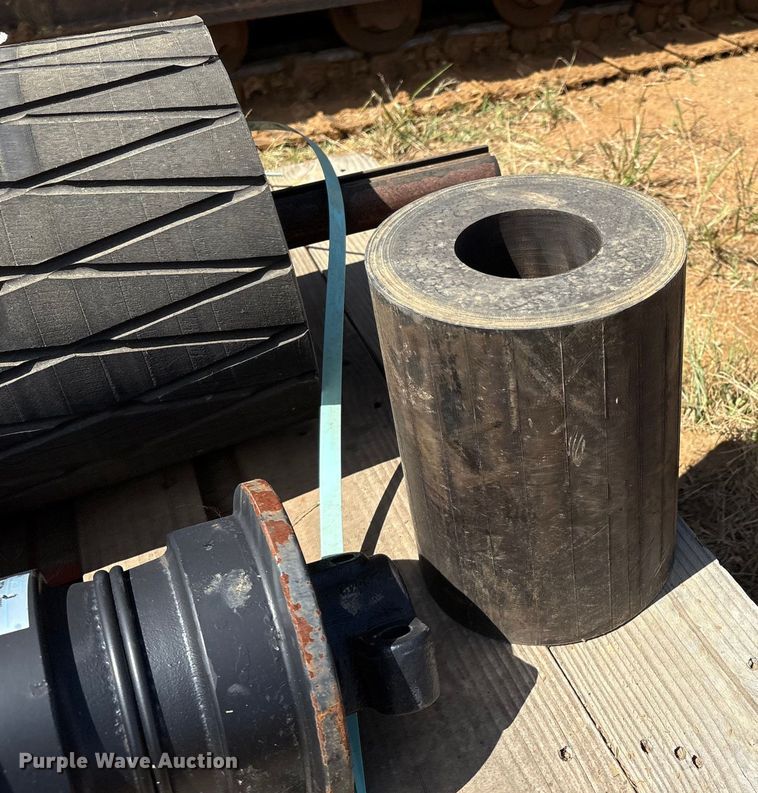 image for item DO1248 Construction Equipment Company Screen-It screening plant