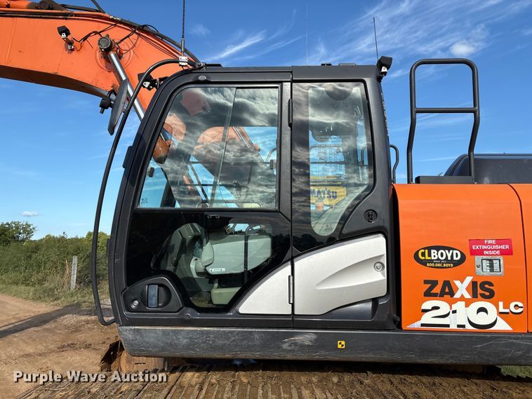 image for item DO1250 2019 Hitachi Zaxis 210LC-6N excavator