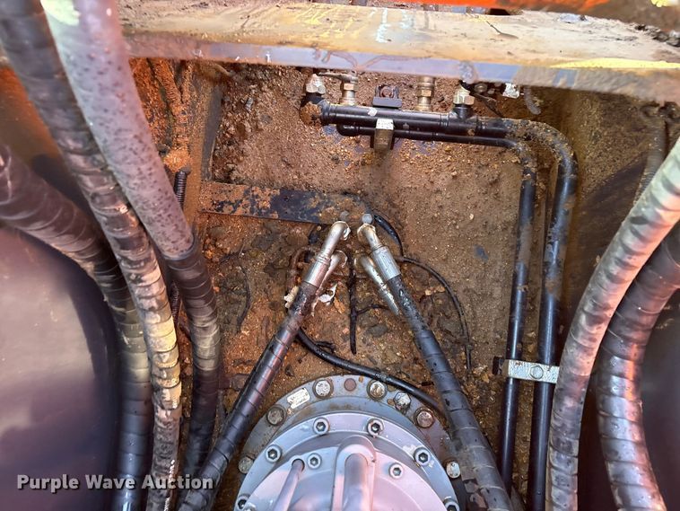 image for item DO1250 2019 Hitachi Zaxis 210LC-6N excavator