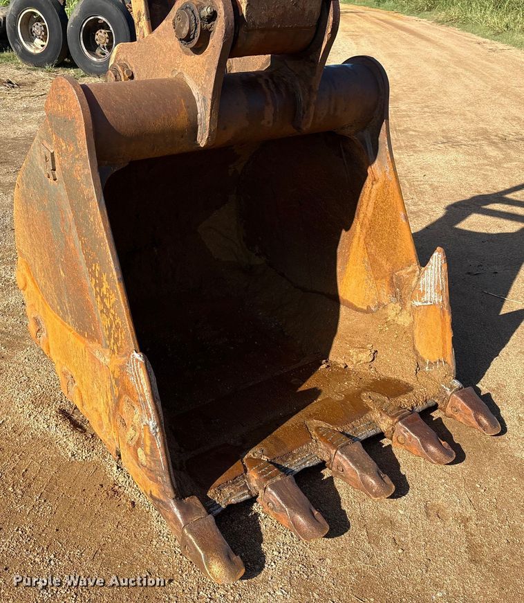 image for item DO1250 2019 Hitachi Zaxis 210LC-6N excavator