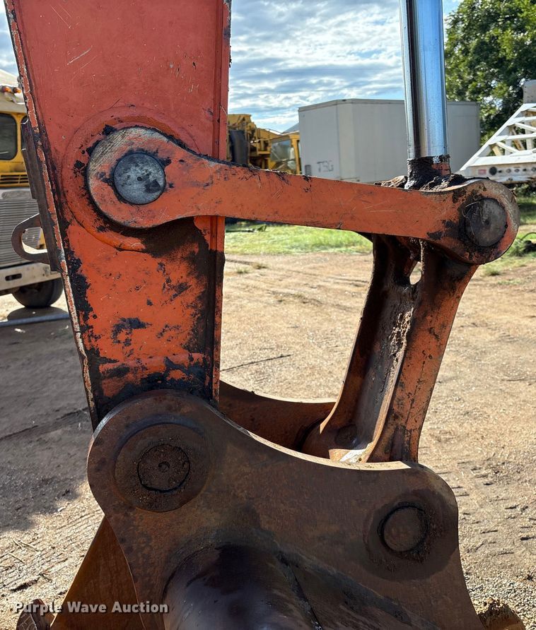 image for item DO1250 2019 Hitachi Zaxis 210LC-6N excavator