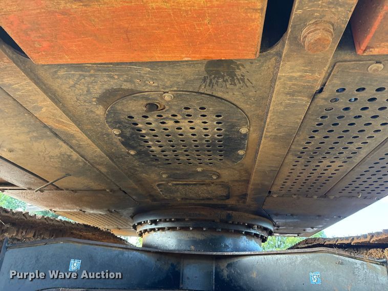 image for item DO1250 2019 Hitachi Zaxis 210LC-6N excavator