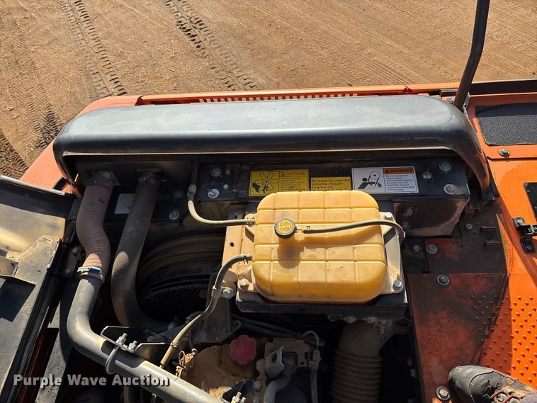 image for item DO1250 2019 Hitachi Zaxis 210LC-6N excavator