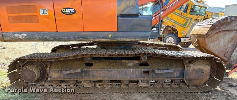 image for item DO1250 2019 Hitachi Zaxis 210LC-6N excavator