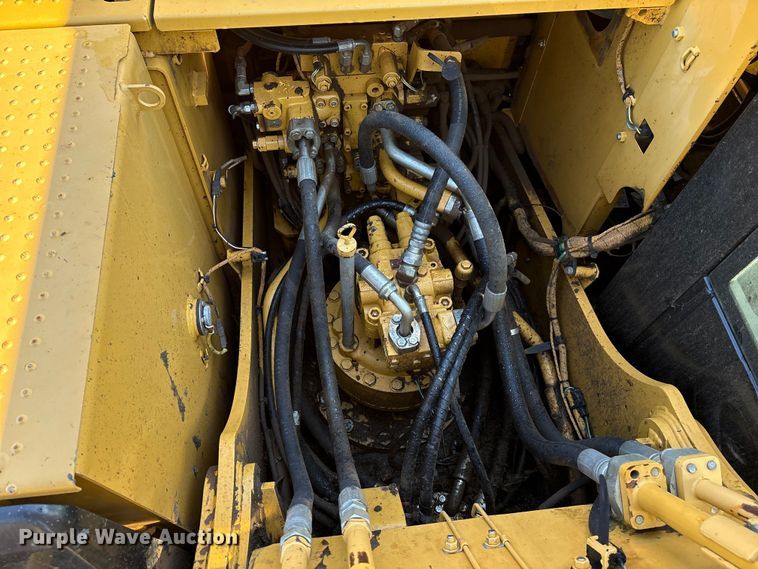 image for item DO1251 2014 Caterpillar 320EL excavator