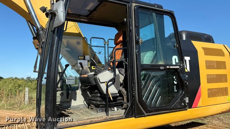 image for item DO1251 2014 Caterpillar 320EL excavator