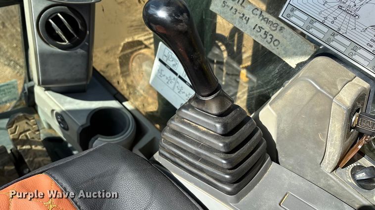 image for item DO1251 2014 Caterpillar 320EL excavator