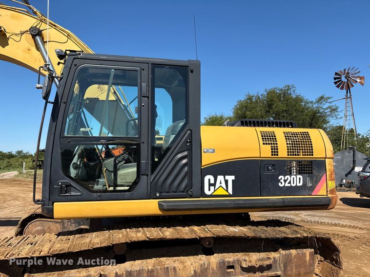 image for item DO1252 2011 Caterpillar 320D L excavator