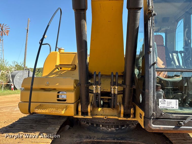 image for item DO1252 2011 Caterpillar 320D L excavator