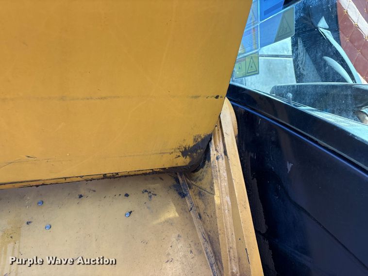 image for item DO1252 2011 Caterpillar 320D L excavator