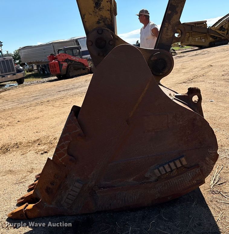 image for item DO1252 2011 Caterpillar 320D L excavator