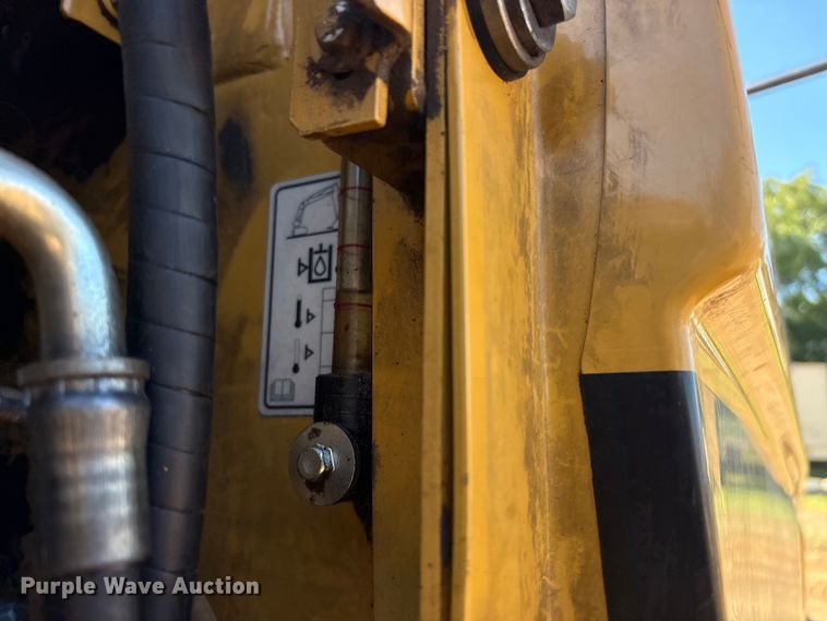 image for item DO1252 2011 Caterpillar 320D L excavator