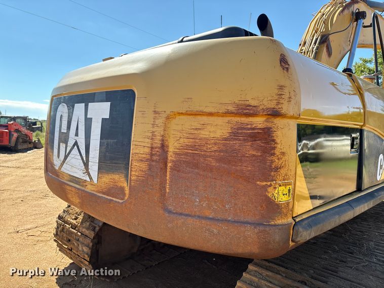 image for item DO1252 2011 Caterpillar 320D L excavator