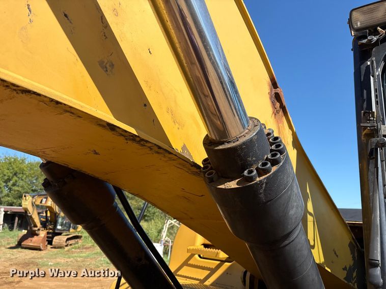 image for item DO1252 2011 Caterpillar 320D L excavator