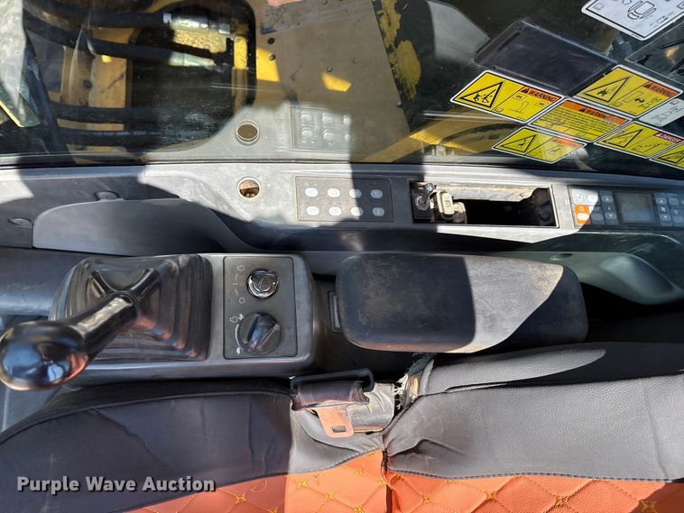 image for item DO1252 2011 Caterpillar 320D L excavator