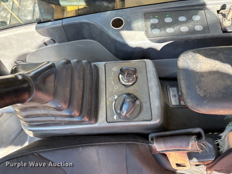 image for item DO1252 2011 Caterpillar 320D L excavator