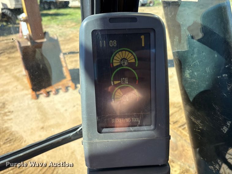 image for item DO1252 2011 Caterpillar 320D L excavator