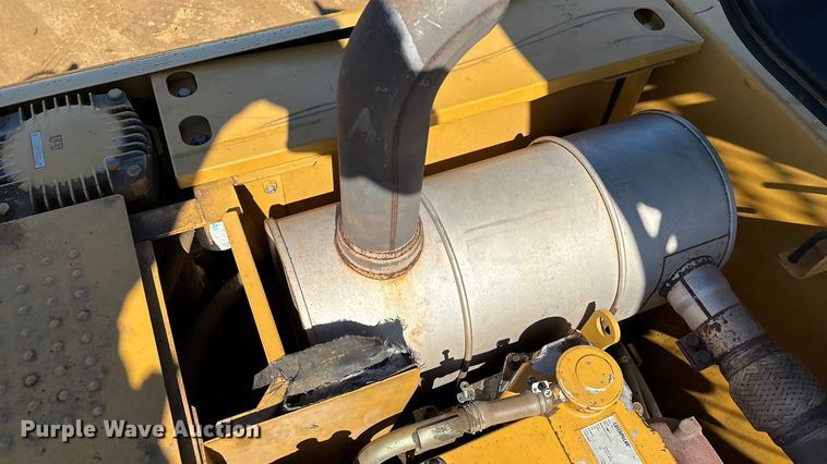 image for item DO1252 2011 Caterpillar 320D L excavator