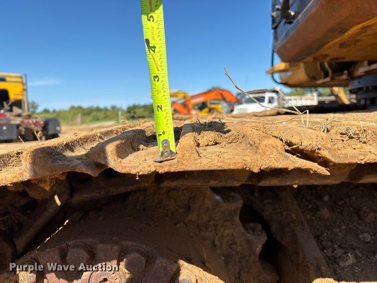 image for item DO1252 2011 Caterpillar 320D L excavator