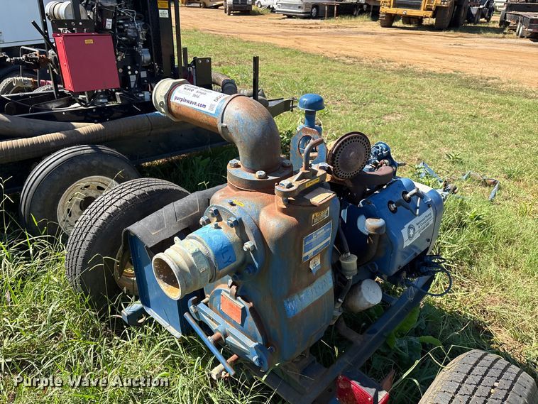 image for item DO1253 Wisconsin VH4DI pump