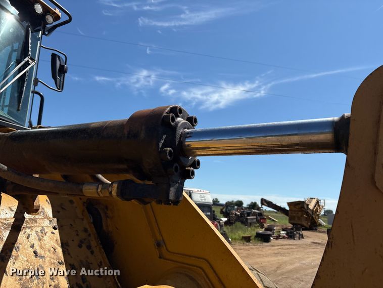 image for item DO1259 2015 Caterpillar 950M wheel loader