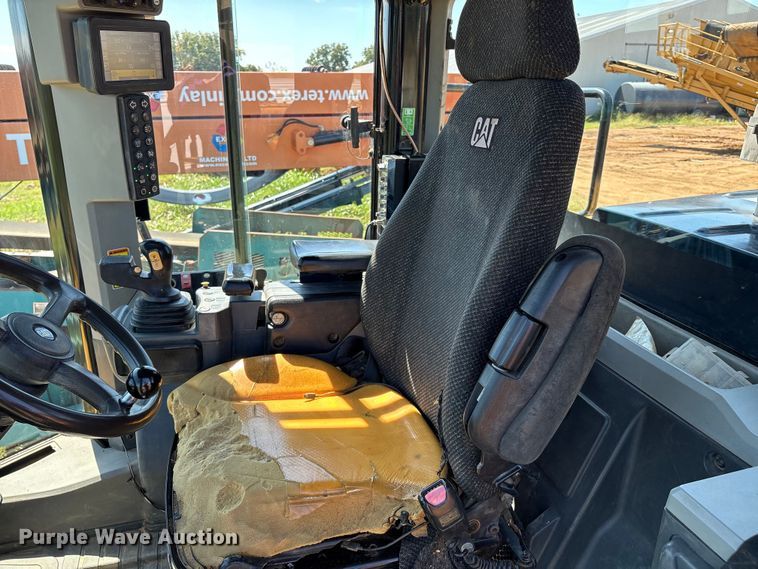 image for item DO1259 2015 Caterpillar 950M wheel loader