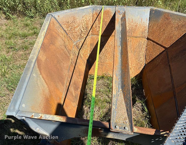 image for item DO1261 2023 Finlay TC-80 conveyor