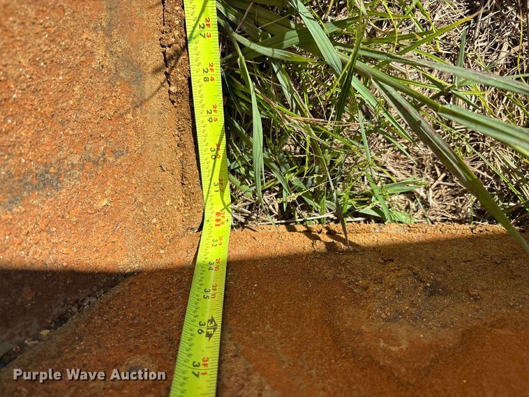 image for item DO1261 2023 Finlay TC-80 conveyor