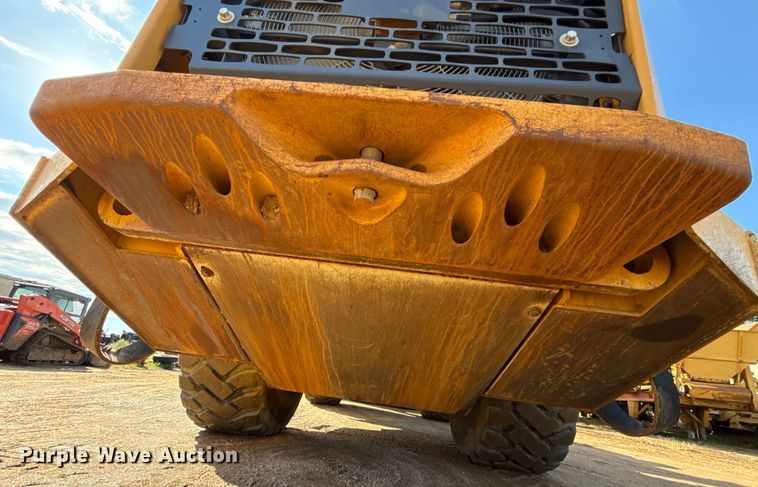 image for item DO1262 2019 John Deere 744K wheel loader