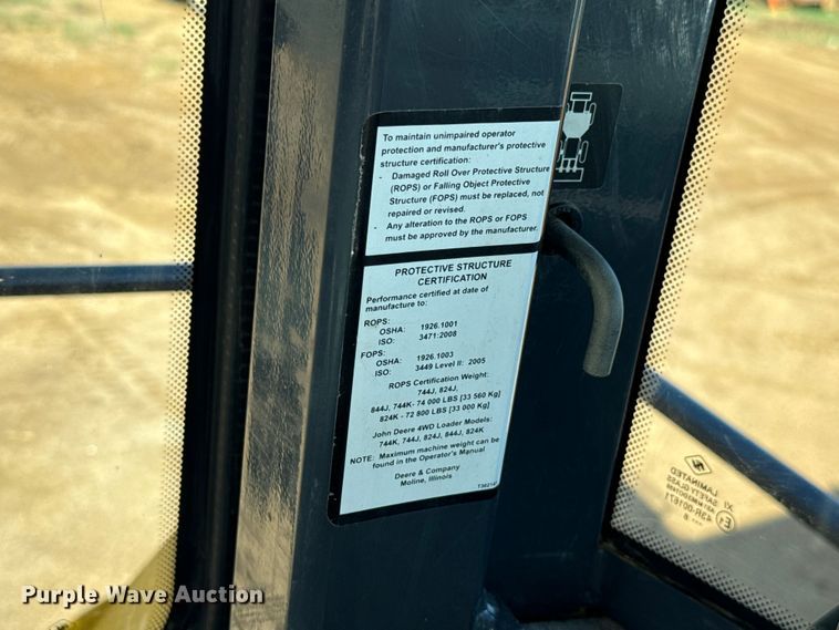 image for item DO1262 2019 John Deere 744K wheel loader