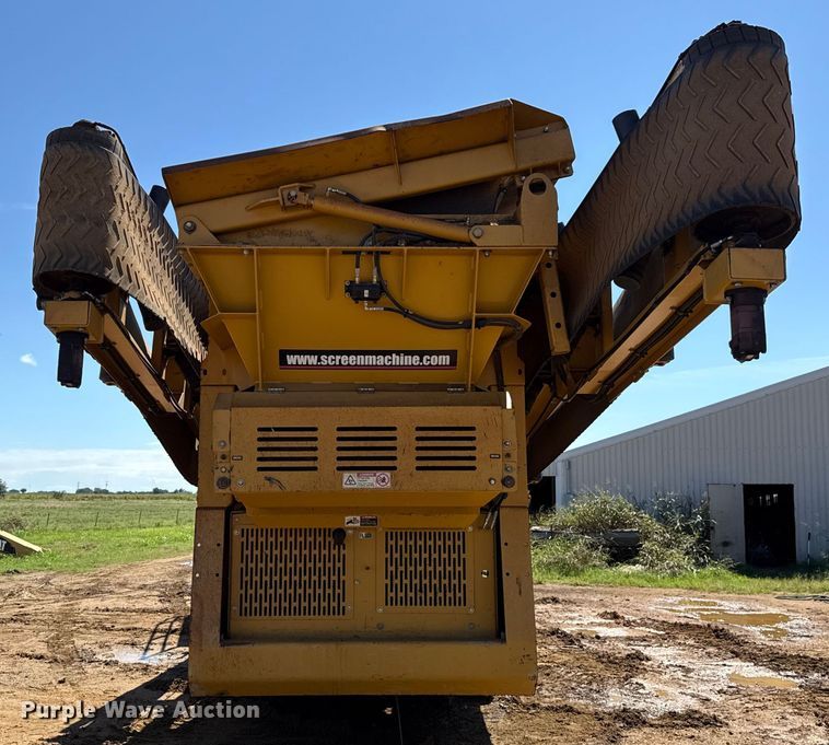 image for item DO1264 Screen Machine Industries Spyder 514TS screening plant