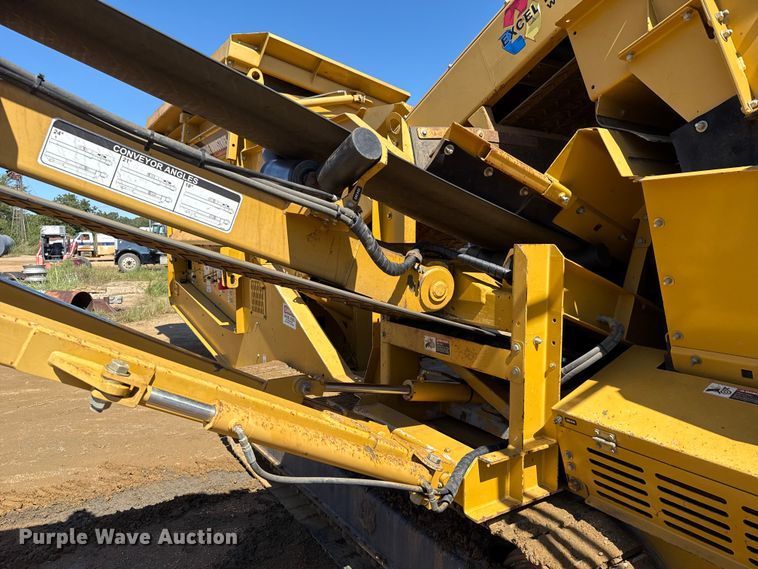 image for item DO1264 Screen Machine Industries Spyder 514TS screening plant