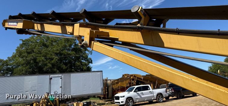 image for item DO1264 Screen Machine Industries Spyder 514TS screening plant