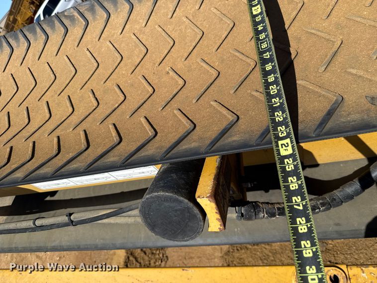 image for item DO1264 Screen Machine Industries Spyder 514TS screening plant