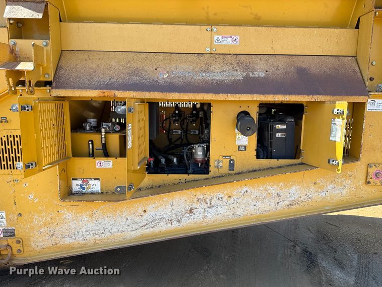 image for item DO1264 Screen Machine Industries Spyder 514TS screening plant