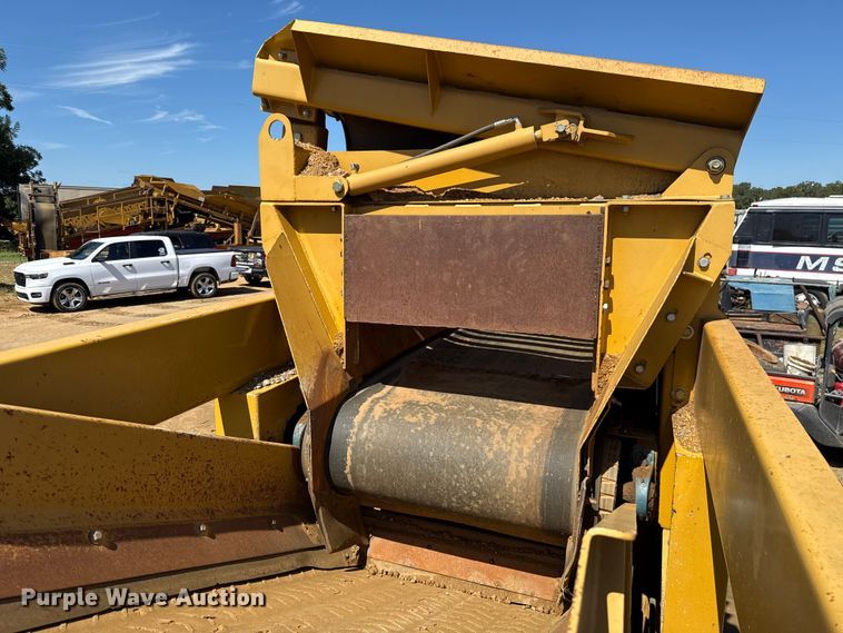 image for item DO1264 Screen Machine Industries Spyder 514TS screening plant