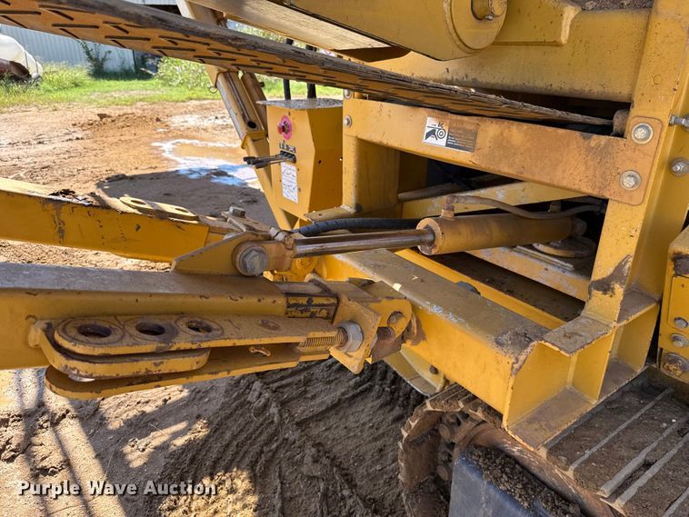 image for item DO1264 Screen Machine Industries Spyder 514TS screening plant