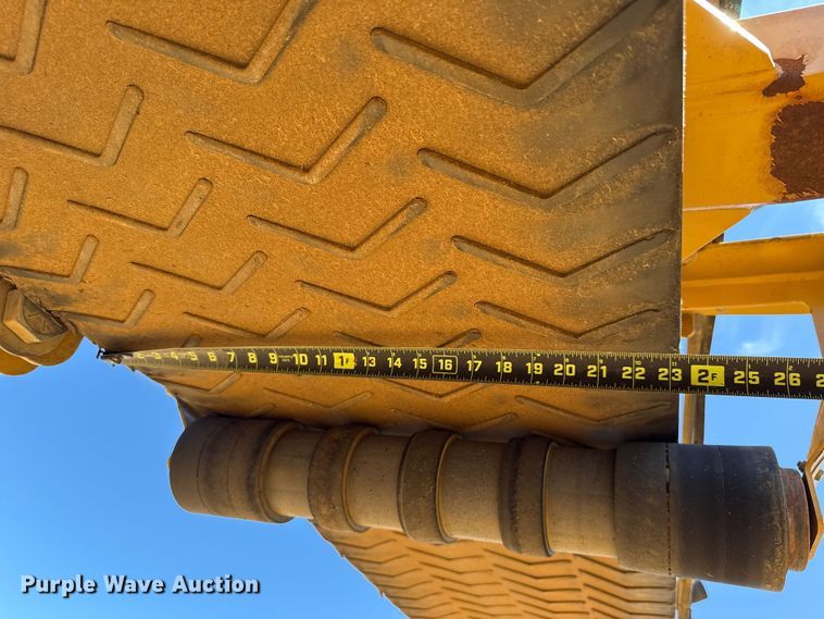 image for item DO1264 Screen Machine Industries Spyder 514TS screening plant