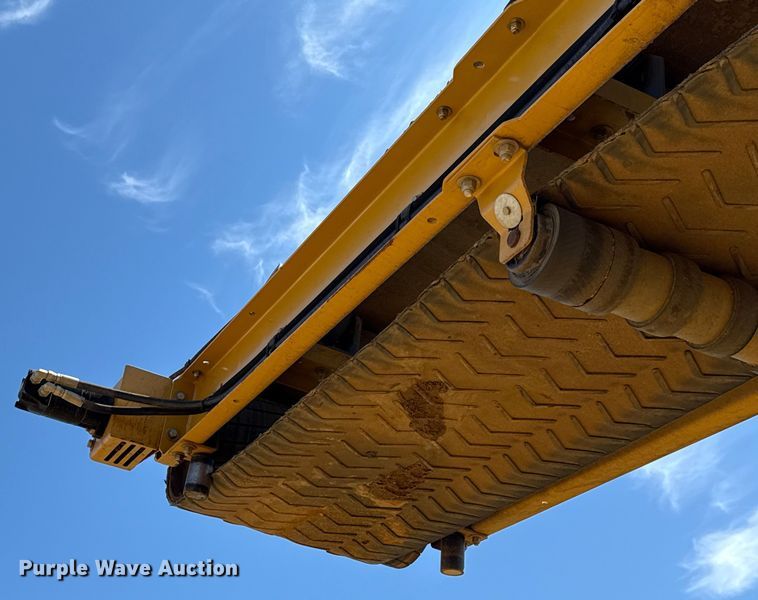 image for item DO1264 Screen Machine Industries Spyder 514TS screening plant