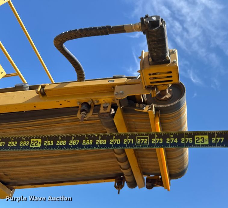 image for item DO1264 Screen Machine Industries Spyder 514TS screening plant