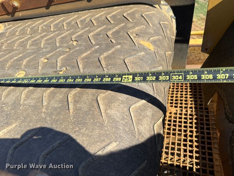 image for item DO1264 Screen Machine Industries Spyder 514TS screening plant